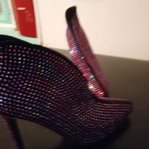Red shiney heels